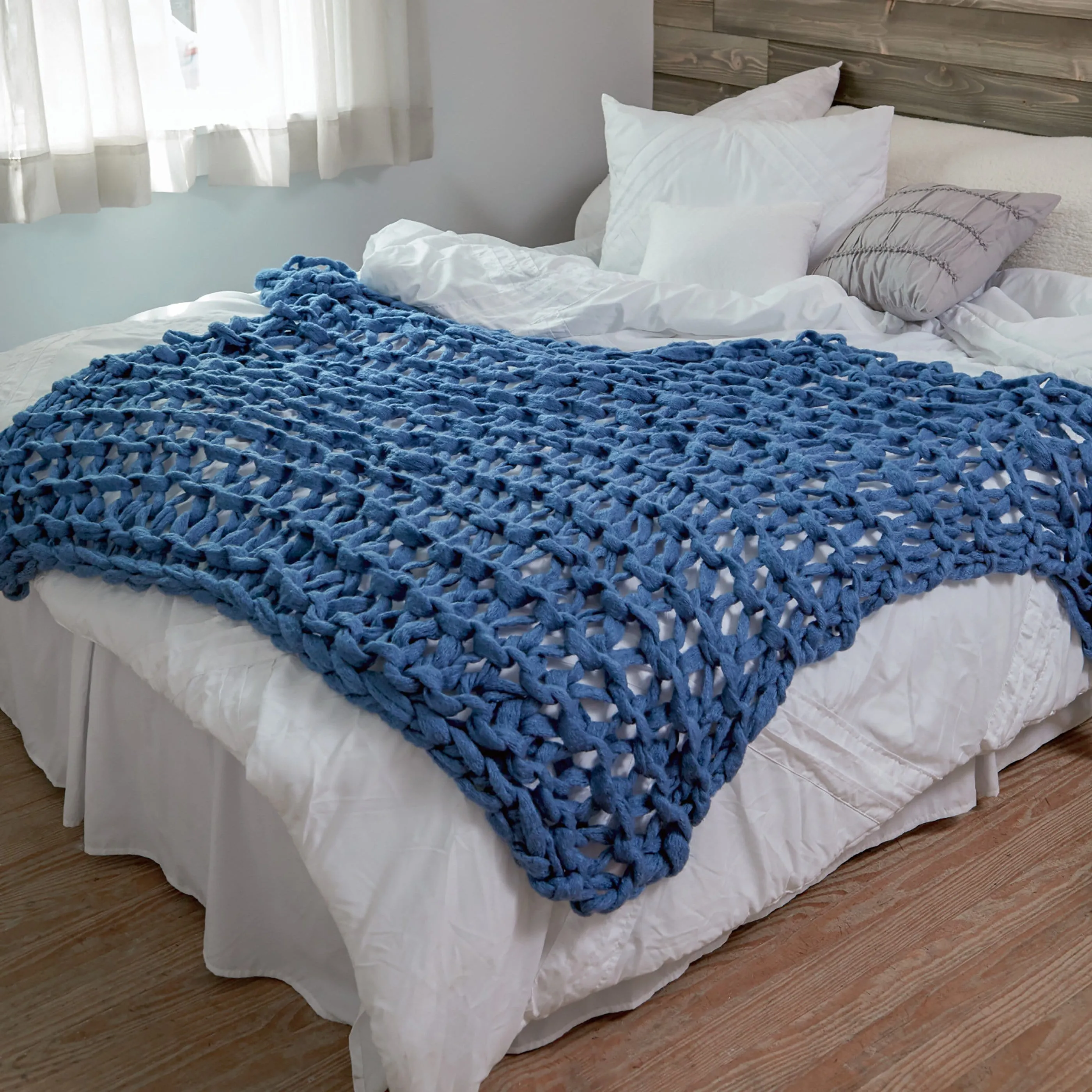 Arm Knit Garter Stitch Blanket