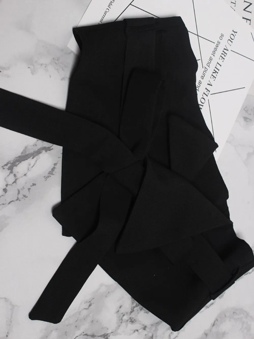 Asymmetrical Bow Waist Belt