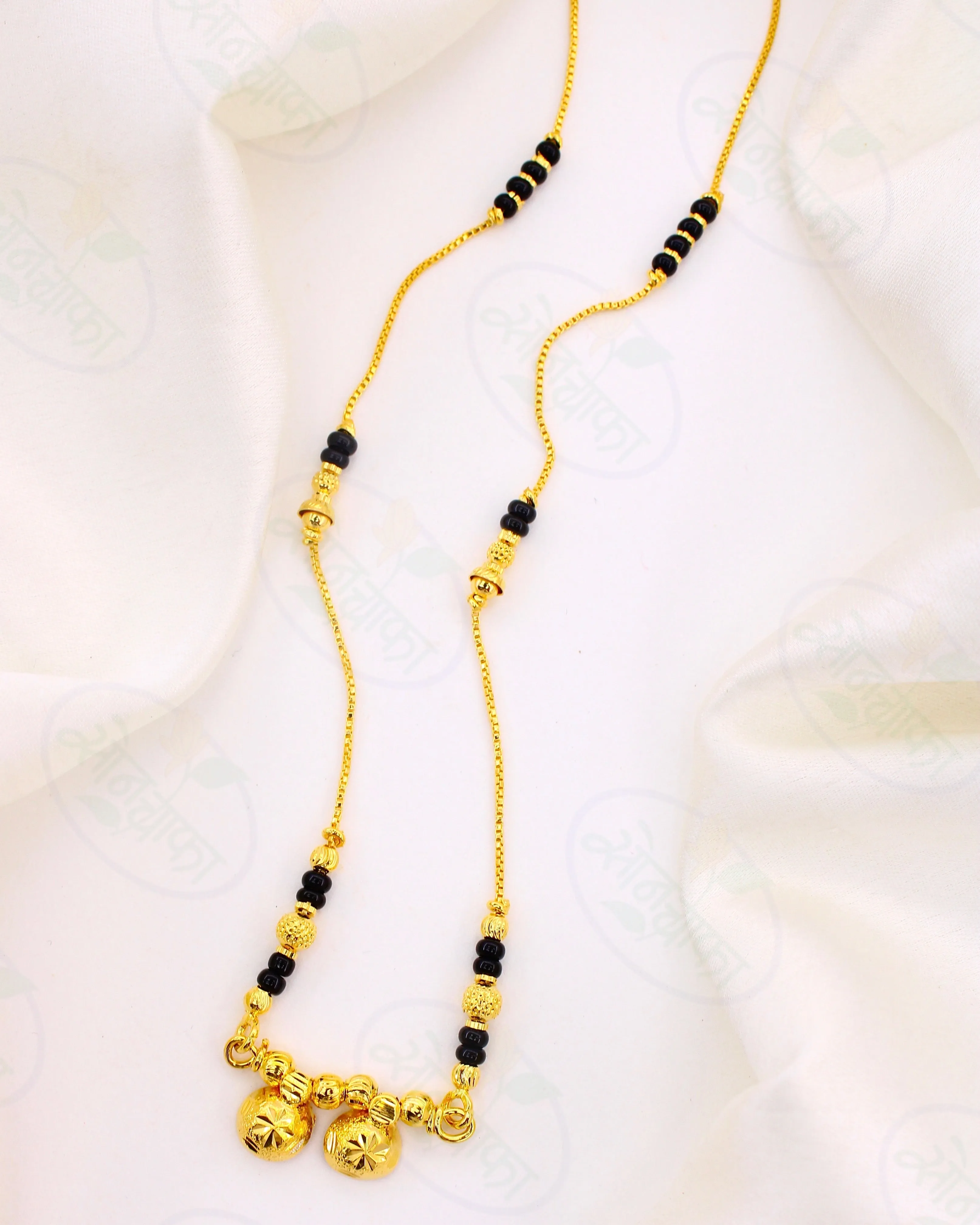 BEAUTIFUL BLACK BEADS WATI PENDANT MANGALSUTRA