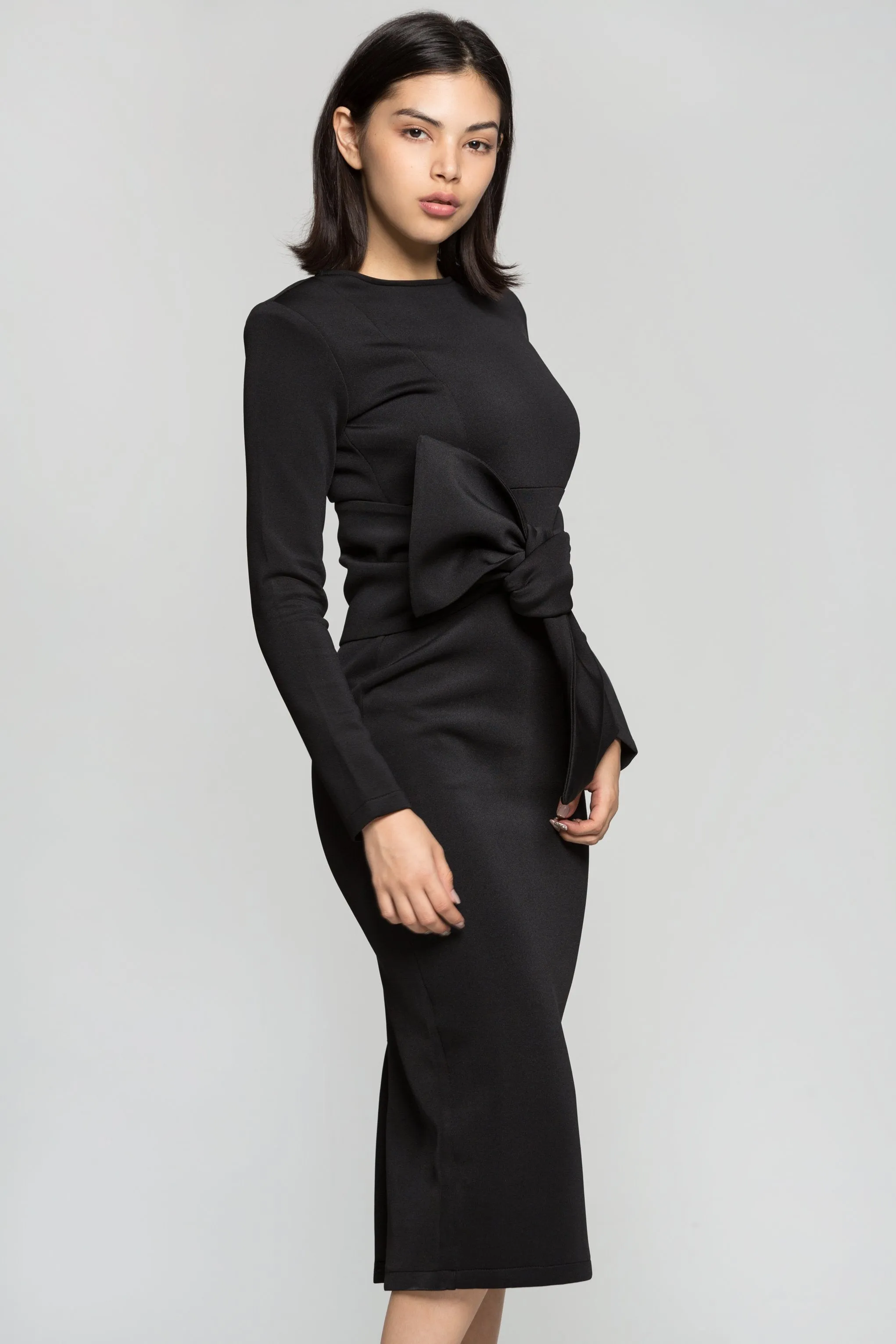 Black Solid Bow Waist Midi Dress