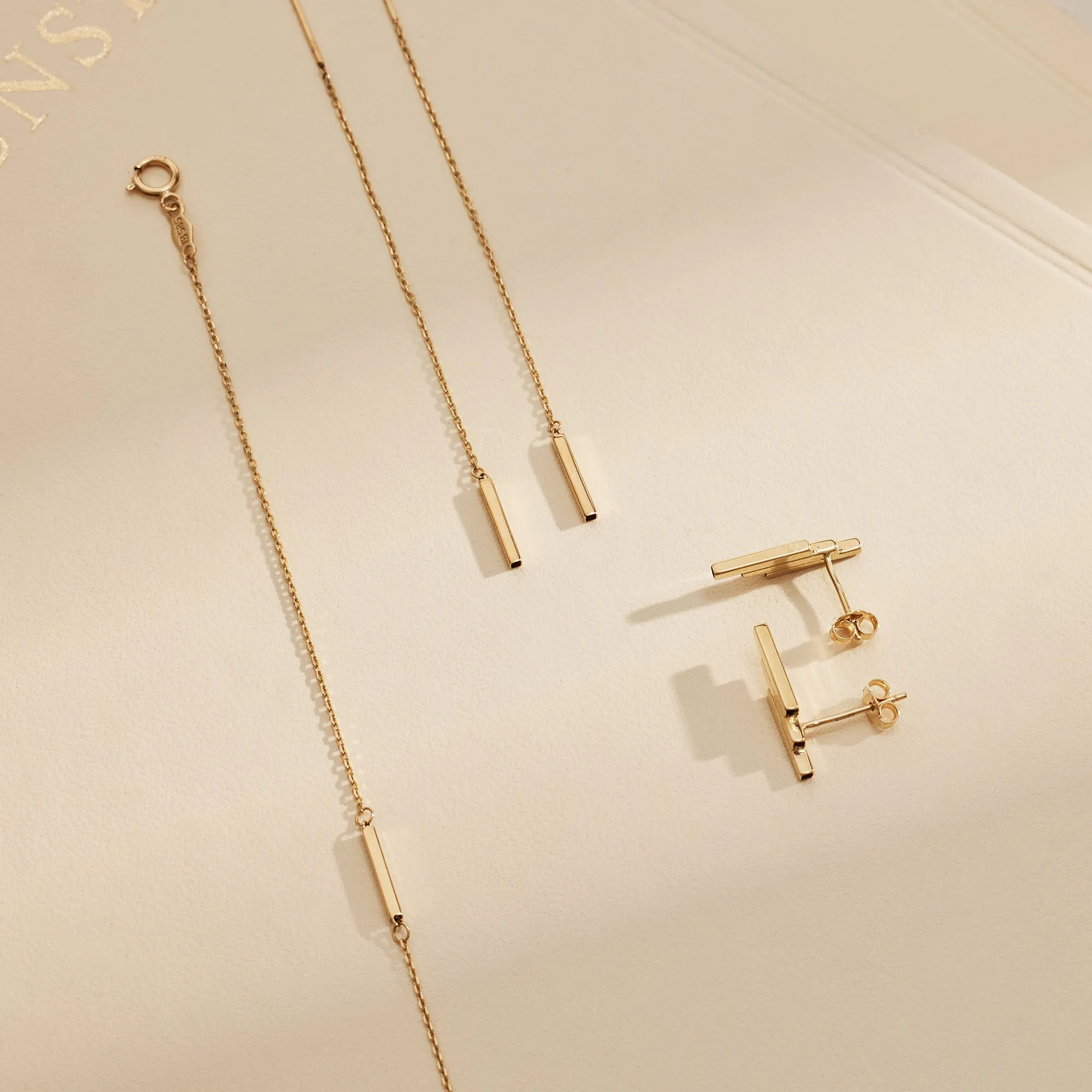 Le Marais Rosalie 14 karat gold ear studs with 3 rods