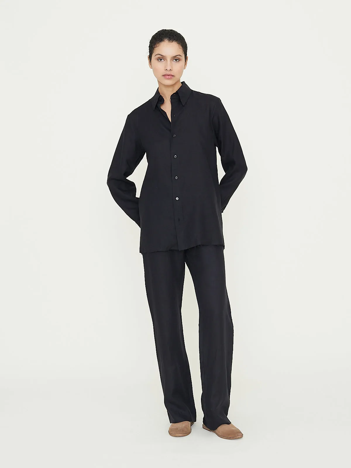 No. 197 Solbiati Fine Linen Shirt in Black