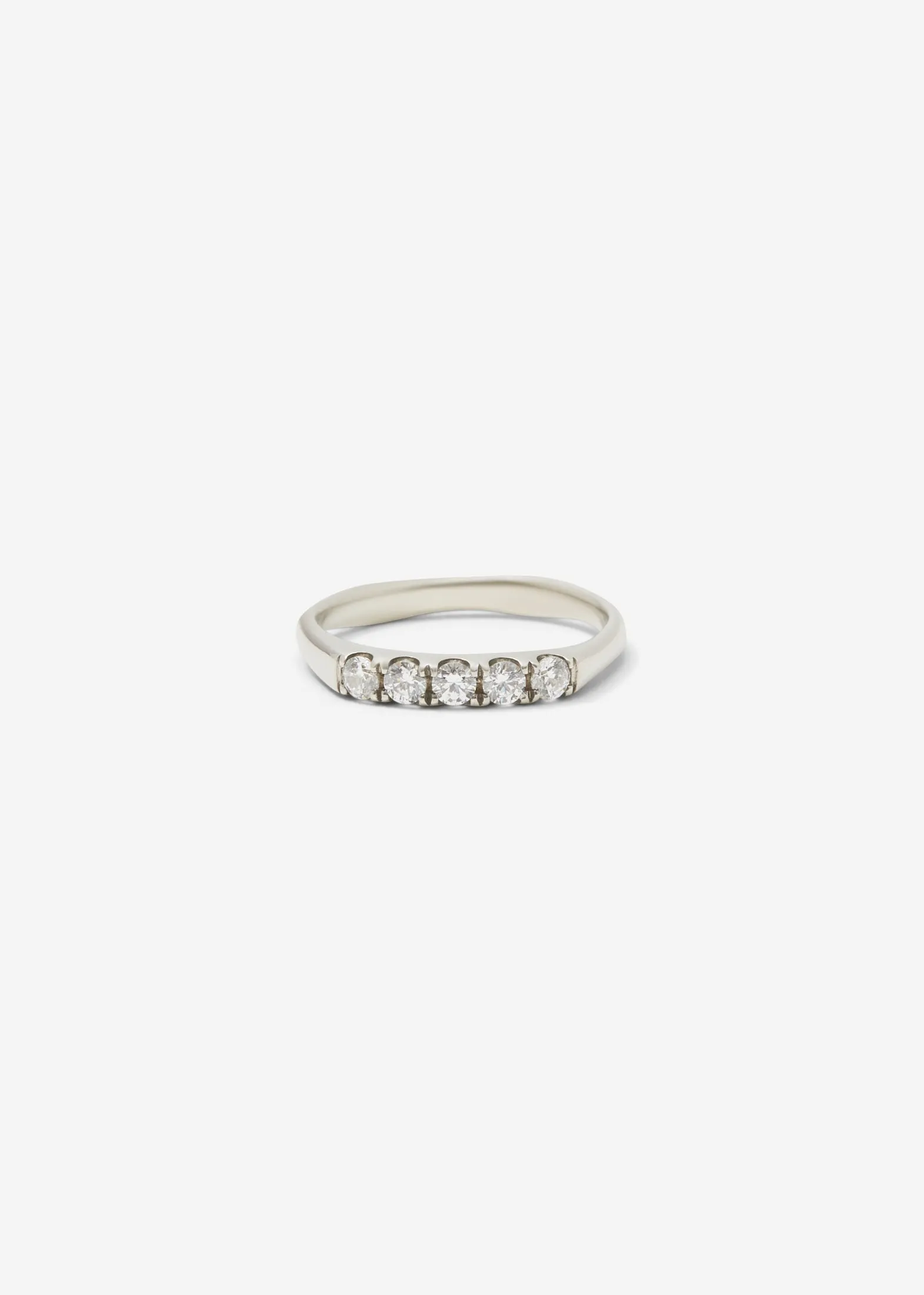 Scallop Set 1/4 Eternity Band 0.06 ct